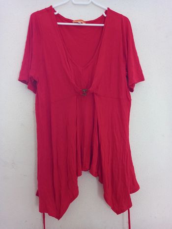 Haut de femmes rouge Taille : 50 /52
