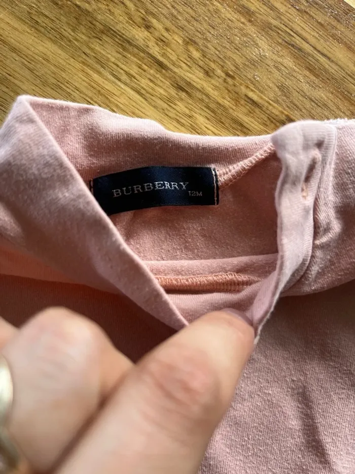 Sous pull burberry - photo numéro 2