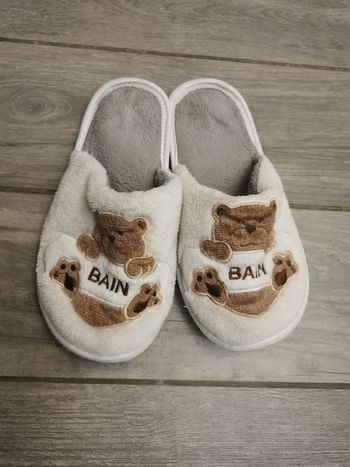 Pantoufles blanches ours pointure 36/37