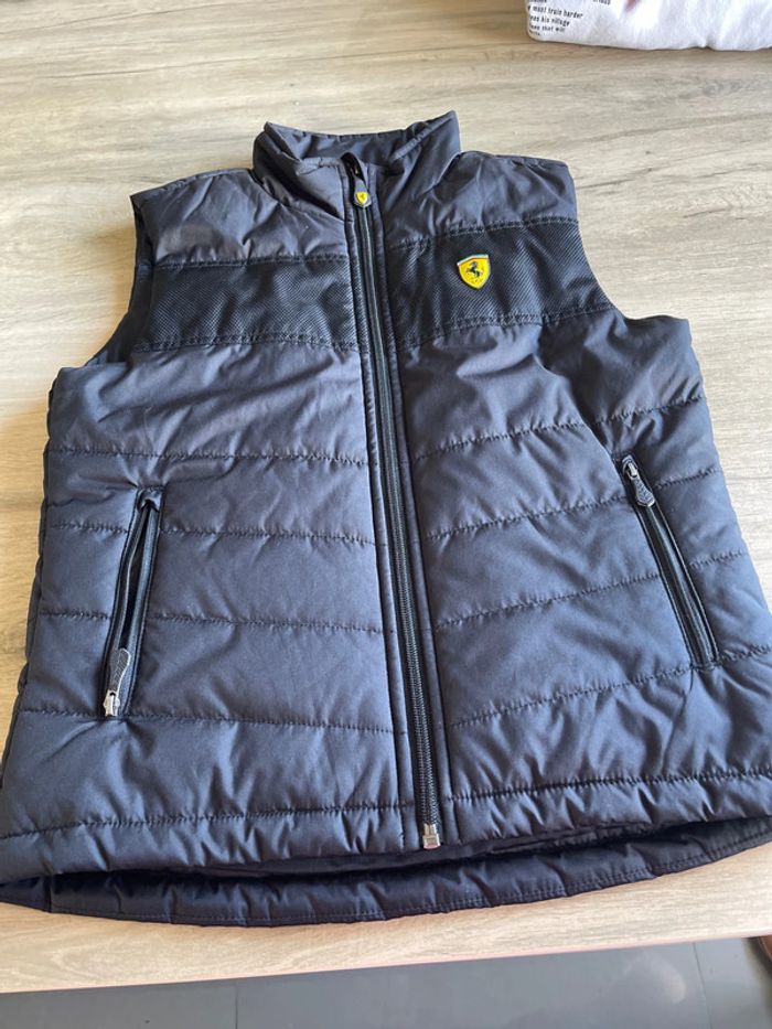 Veste Ferrari, sans manches