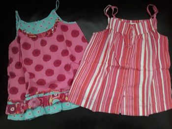 Lot 2 débardeurs habillés fille 3 ans TBE