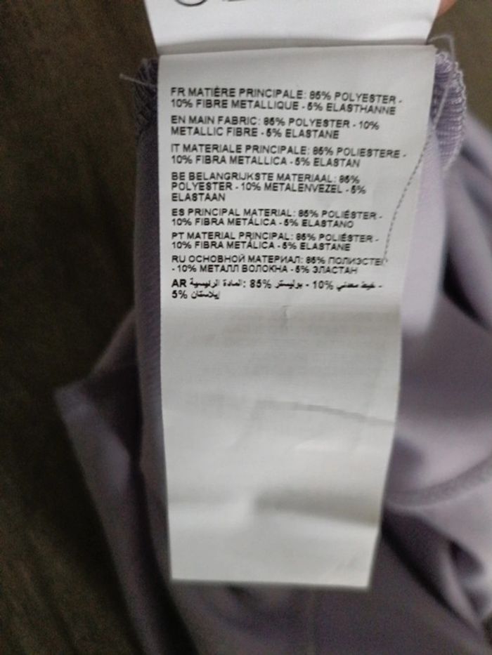 Mini-jupe lilas scintillante // deux petites fentes Jennyfer - Taille S - photo numéro 6