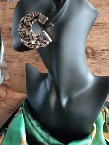 Boucles d'oreilles pour oreilles percées