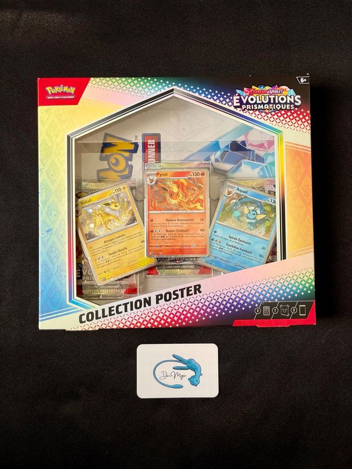 Pokémon Coffret Poster Évolutions Prismatiques EV 8.5 : 34€