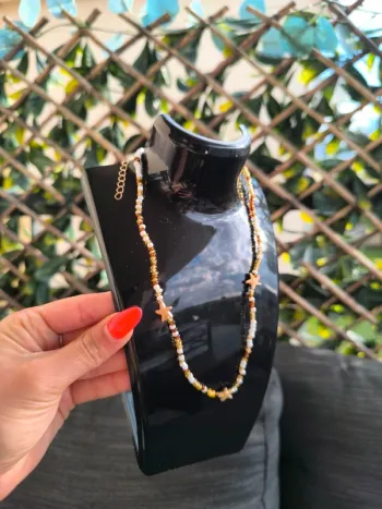 Collier ras du cou , perles étoile de mer , neuf , idée cadeau