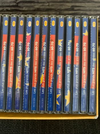 Collection de 40 disques Cd Les plus grands hits des années 60-70 Atlas