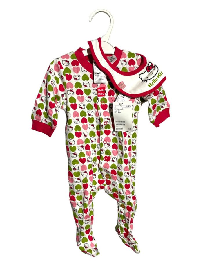 🍼Pyjama bébé Hello Kitty + Bavoir assorti (H&M) - Taille 3-6M