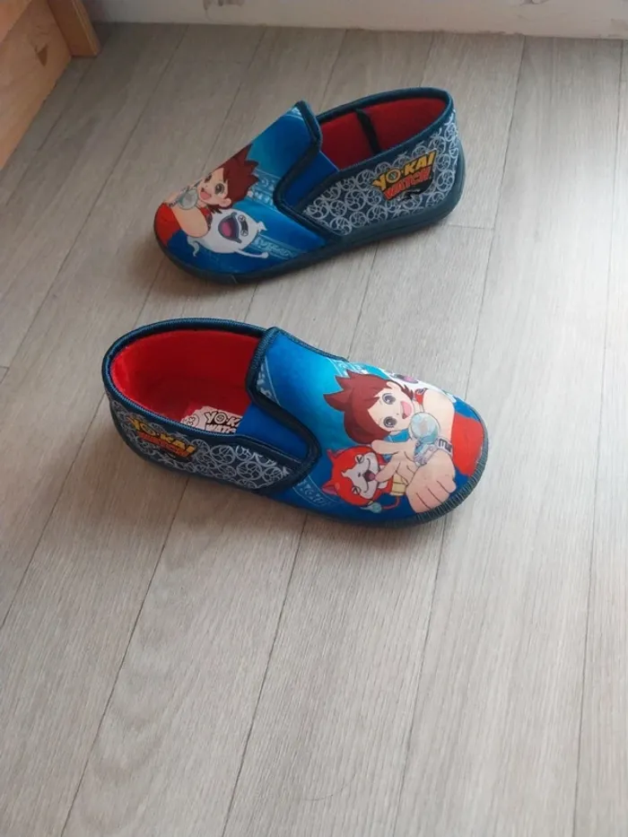 Pantoufle garçon pointure 33 - photo numéro 4