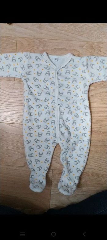 Pyjama blanc pingouin 6 mois