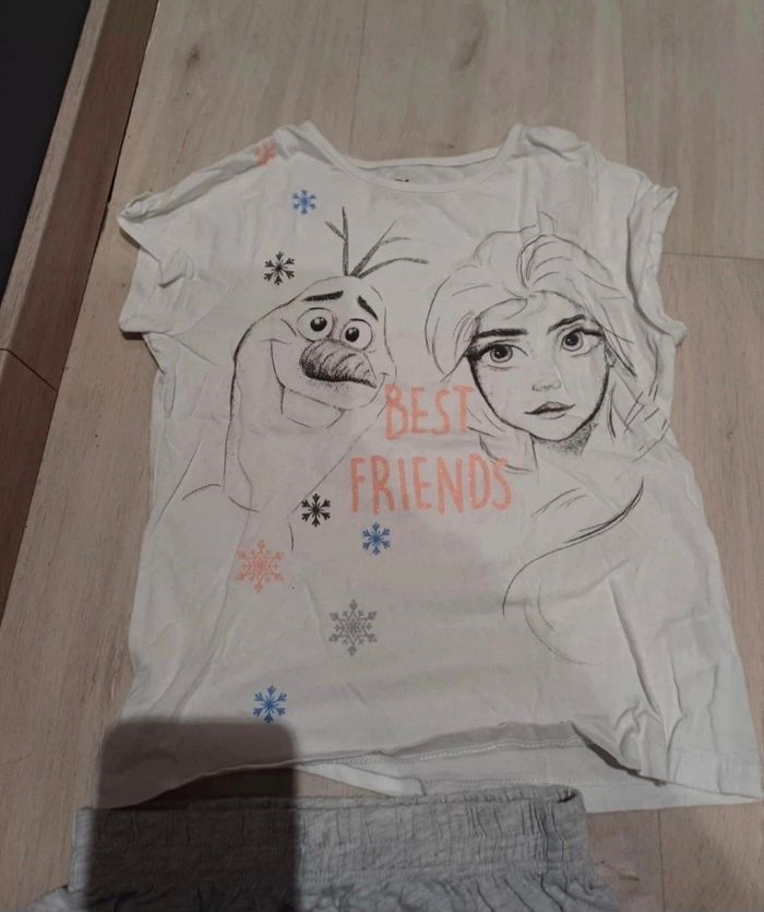 Lot de pyjamas 5/6ans - photo numéro 9