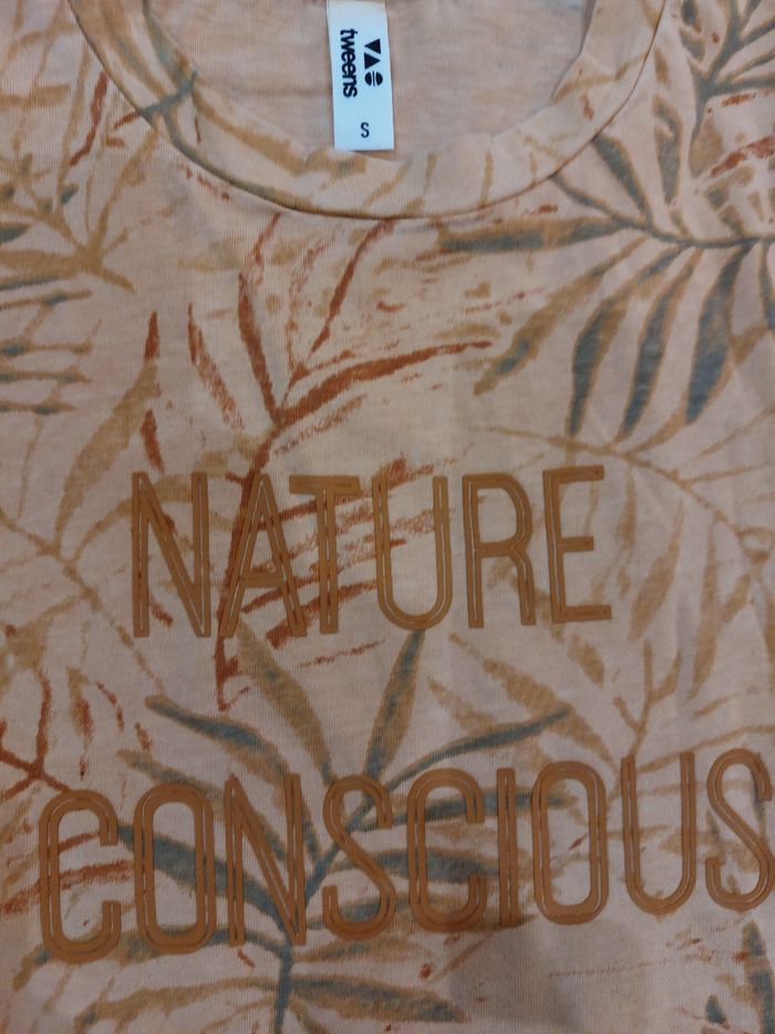 Tee-shirt neuf tape à l'œil - photo numéro 3