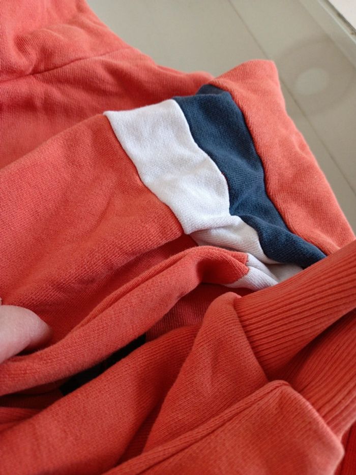 Sweat 8 ans - photo numéro 3