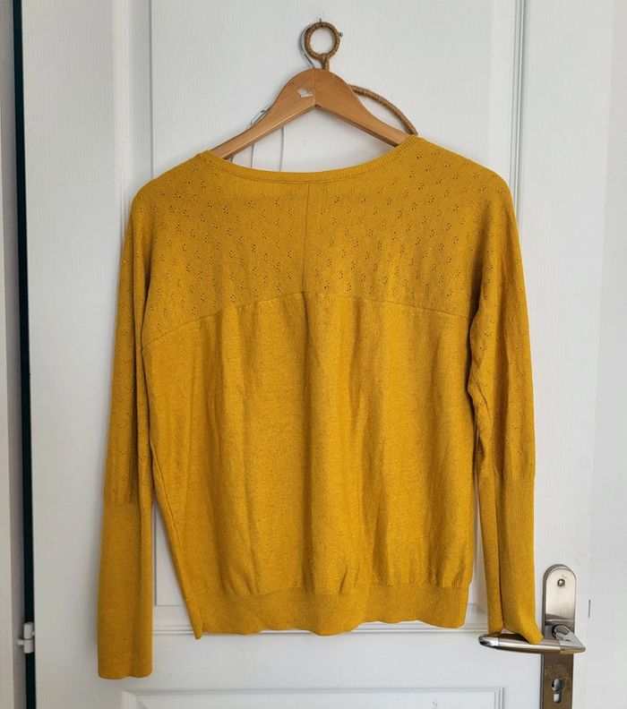 Pull maille fine col V taille L - photo numéro 4