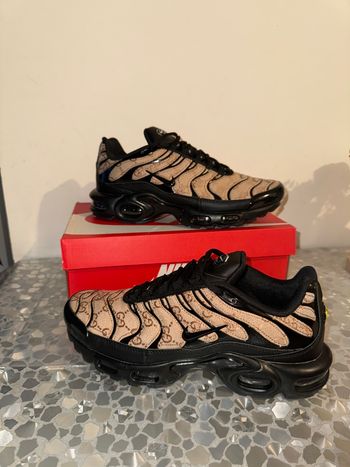 Nike tn GG