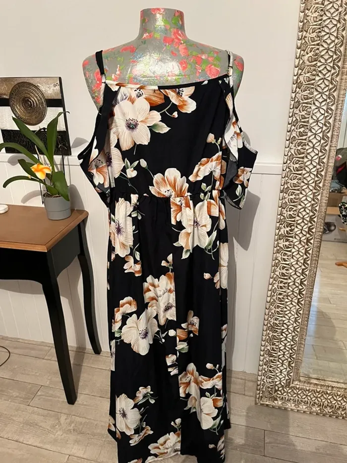 Robe SHEIN - photo numéro 3