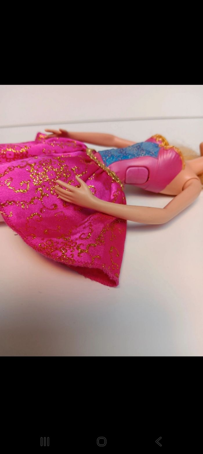 Poupée mattel barbie ballerine féerique Twinkle Toes 
Poupée et ensemble compris - photo numéro 8