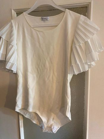 Body byromance 42 volant mariage chic