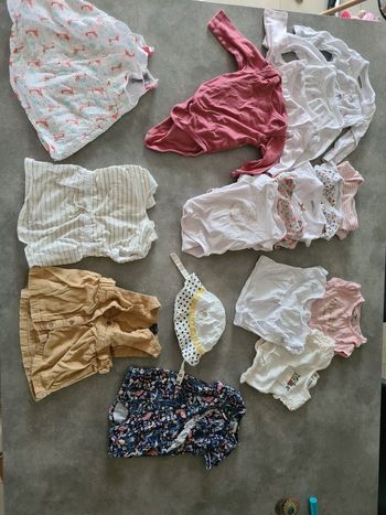 Lot 3 mois 50 pièces