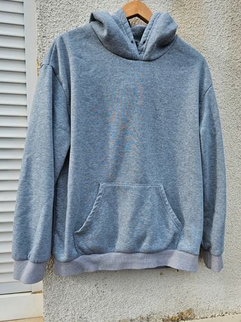 Pull gris