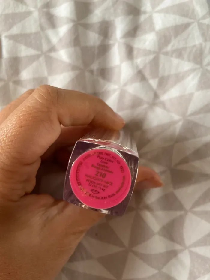 Rouge estee lauder teinte 210 rose naughty Nice - photo numéro 3