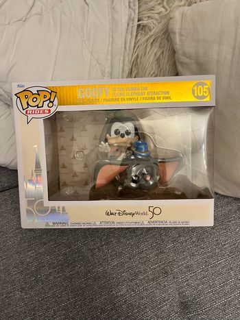 Funko pop goofy dumbo Disney