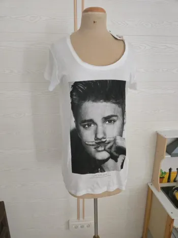 Tee shirt femme M neuf