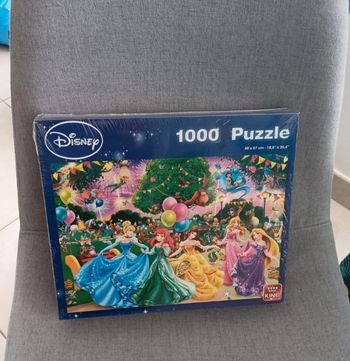 Puzzle 1000 pièces Disney neuf sous blister