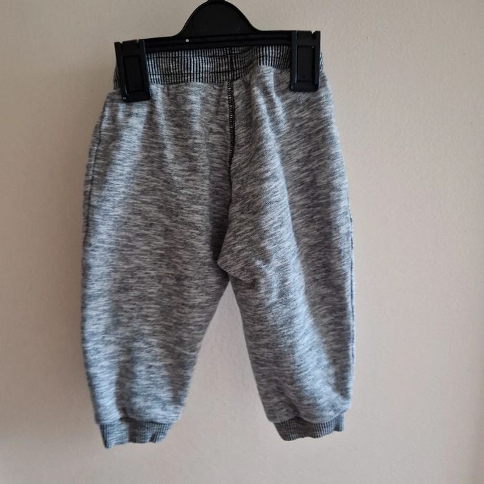 1 an jogging h&m - photo numéro 3