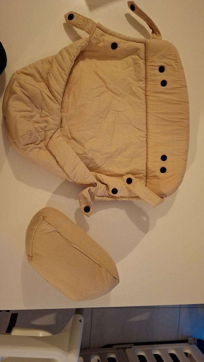 Porte-bébé Ergobaby très bon état - photo numéro 2