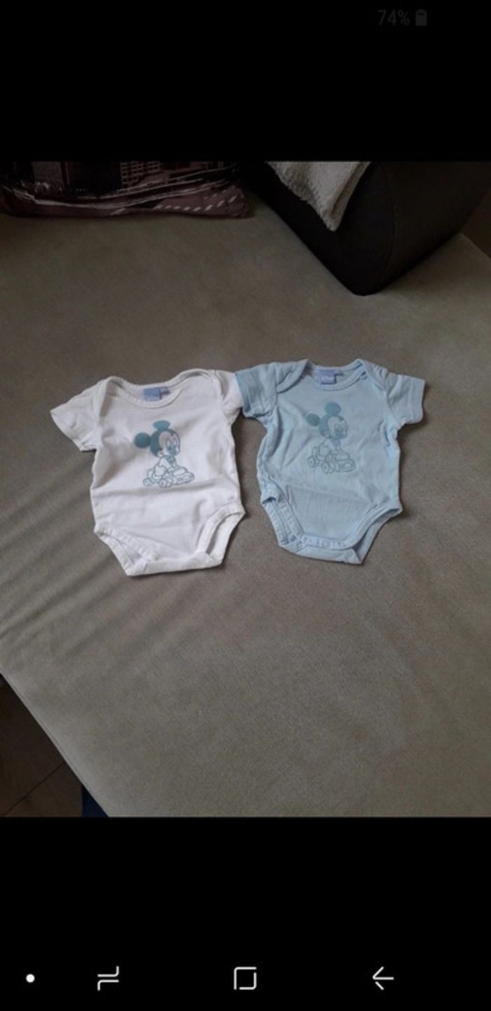 2 bodies Disney 3 mois