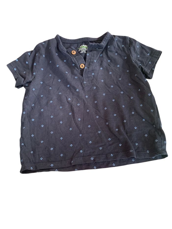 Tee shirt