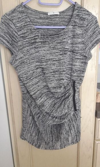 Haut gris