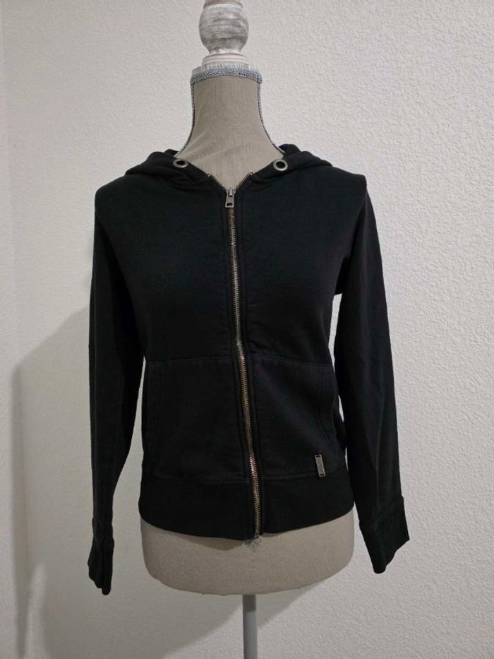 Sweat / gilet à capuche - photo numéro 2