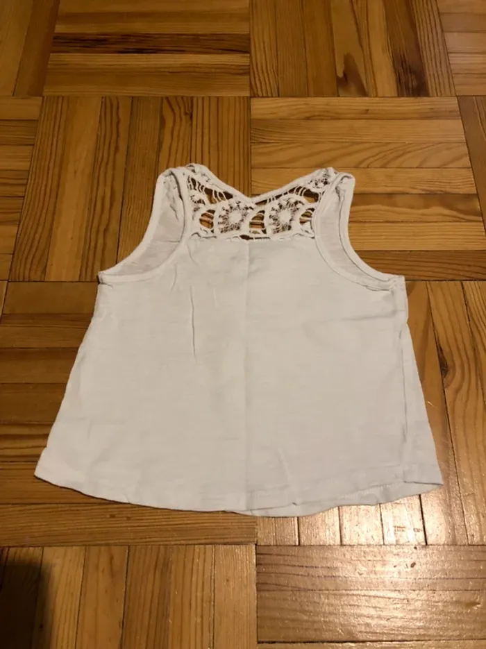Débardeur blanc broderie - photo numéro 3