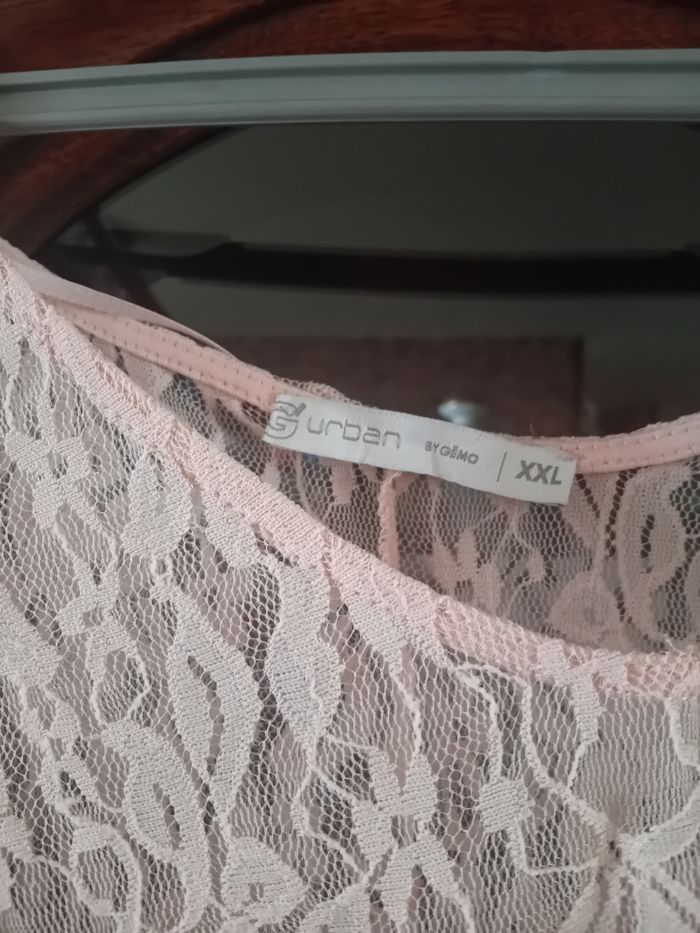 Top dentelle rose poudré - photo numéro 2