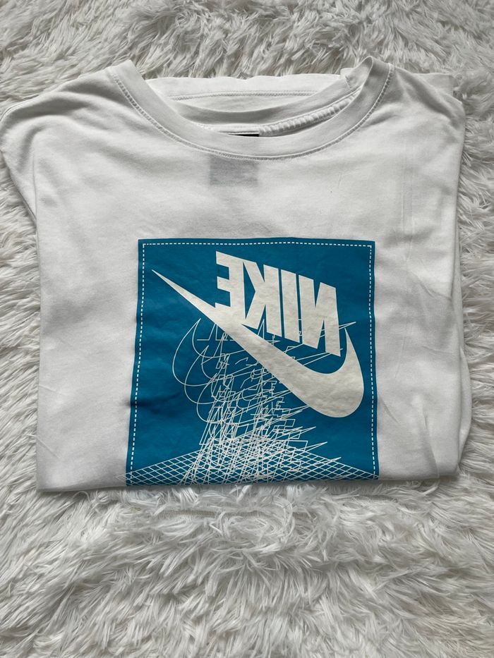 TEE shirt Nike