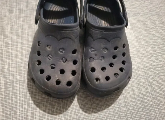 Mule bleu style crocs Pointure 30 - photo numéro 2