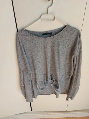 Tee-shirt court
