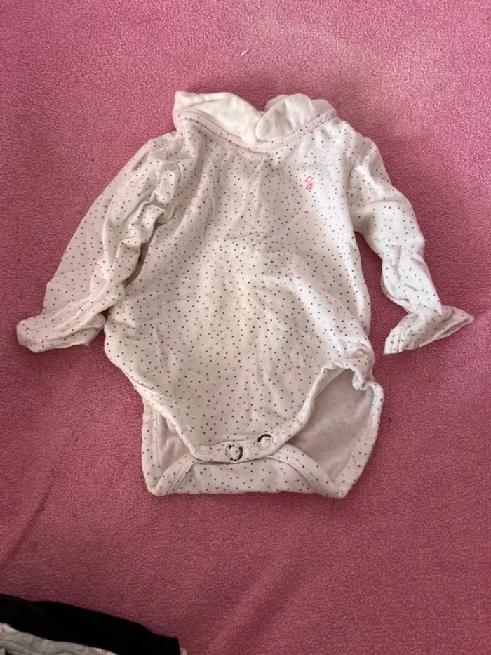 Lot de 9 bodys taille 1 mois - photo numéro 10