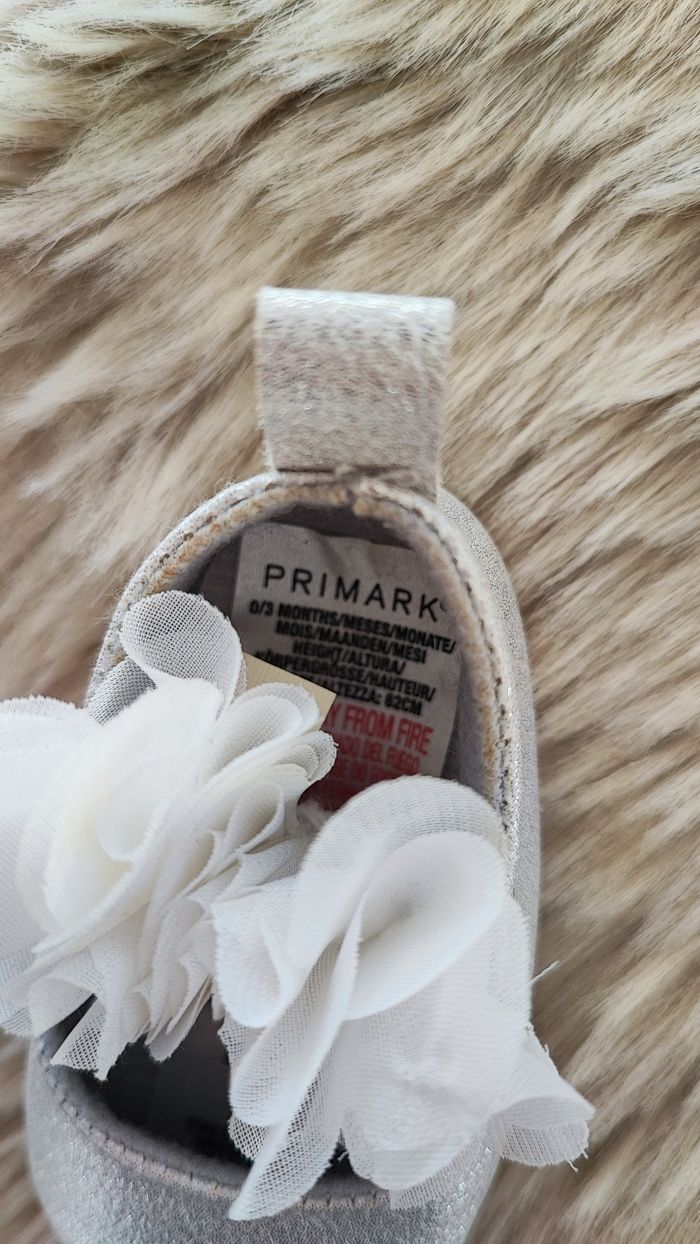 Chaussures argent Primark 0/3 mois - photo numéro 4