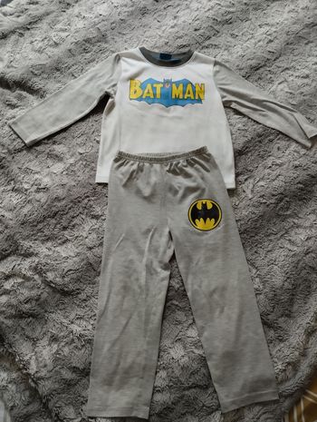 Pyjama 2 pièces Batman taille 4-5 ans