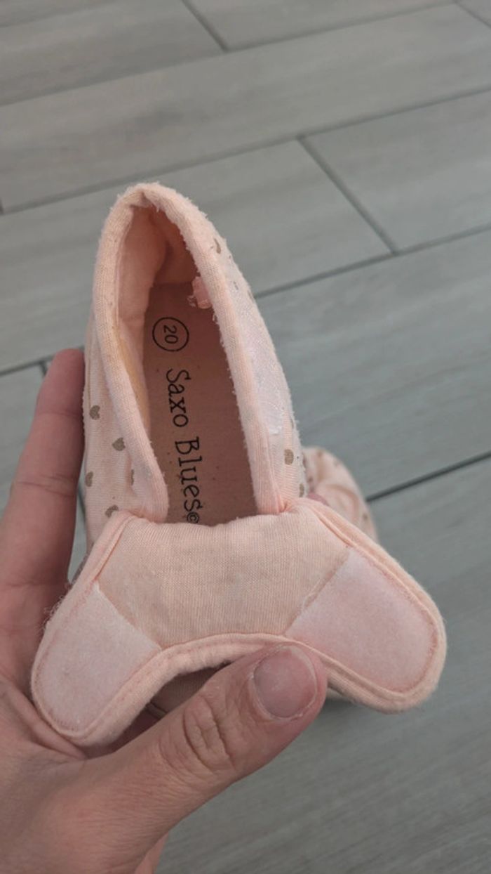 Chaussons taille 20 - photo numéro 5