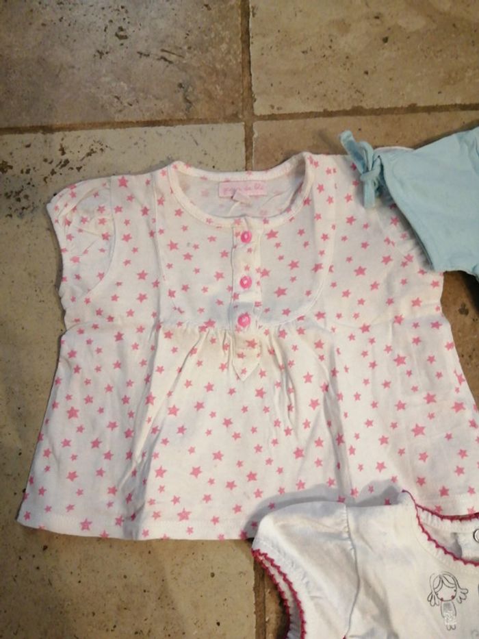 Lot de 3 t shirt manches courtes fille en 6 mois - photo numéro 2