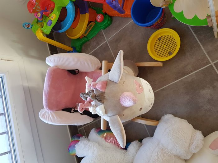 Licorne à bascule - photo numéro 2