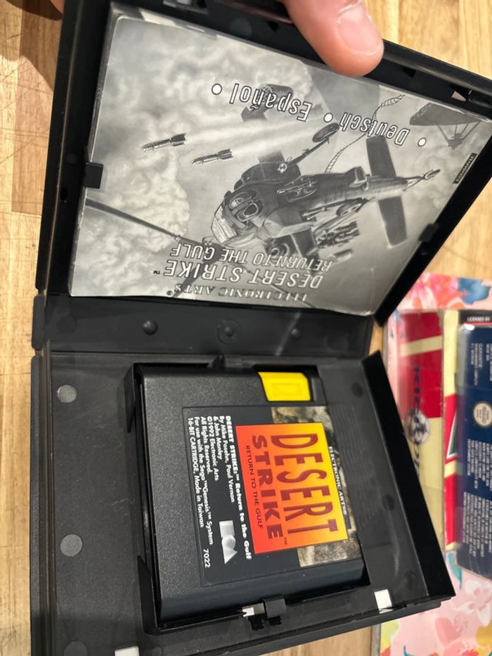 Desert Strike : Return to the Gulf - SEGA Megadrive - photo numéro 6