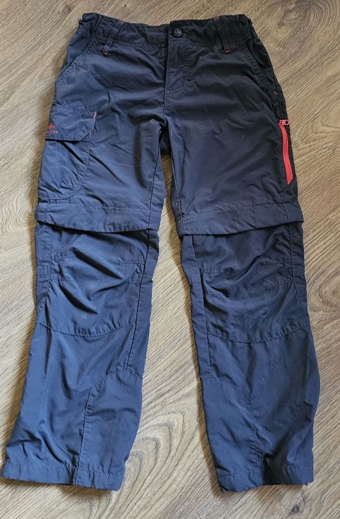 Lot de vêtements taille 8 ans présentant des défauts - photo numéro 4