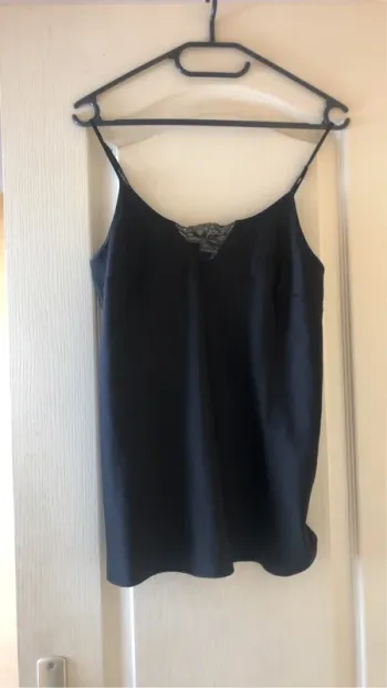 tee shirt debardeur de pyjama satinée