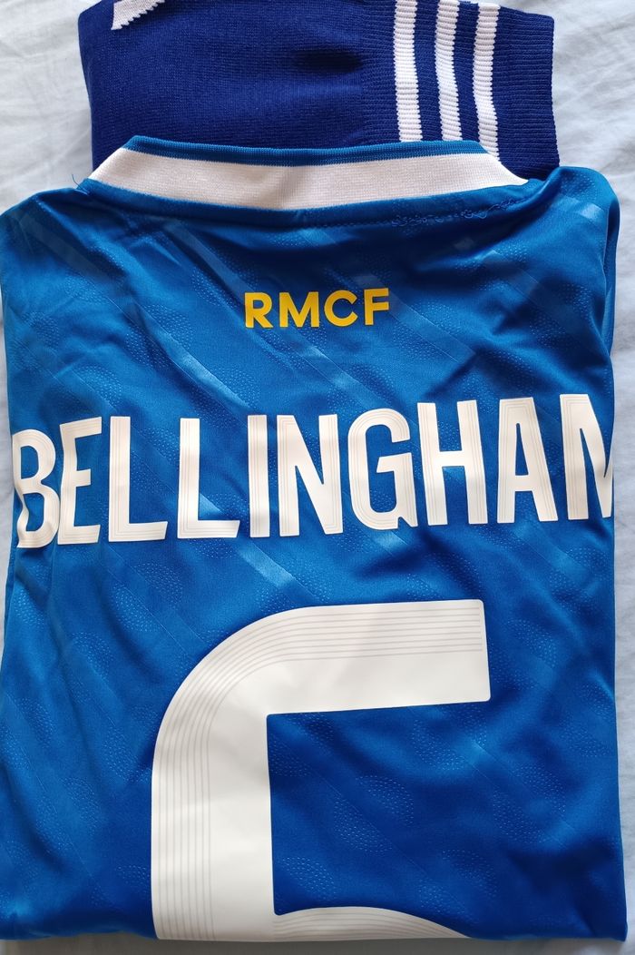 Beau maillot belingham Real de Madrid taille 10 ans modèle 2026 - photo numéro 5
