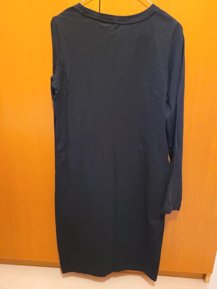 Robe tee-shirt taille 38 - photo numéro 2