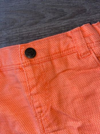 Short orange